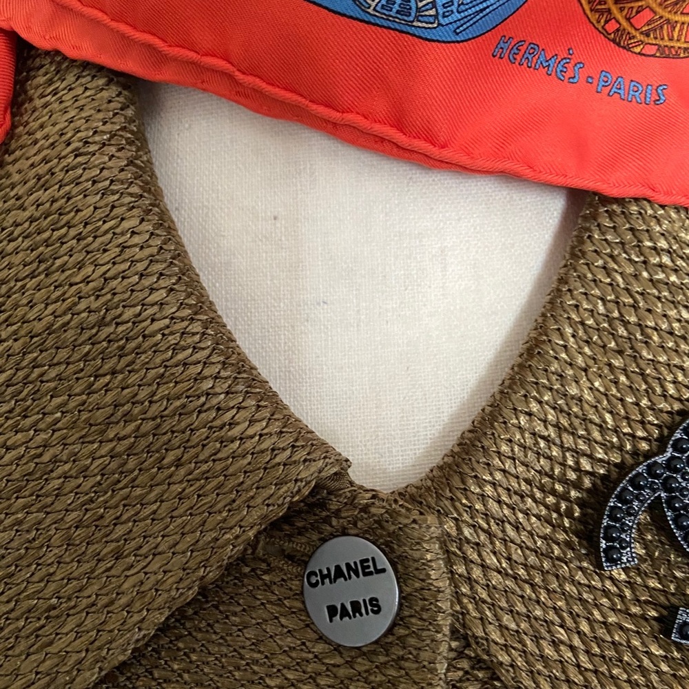 Authentic Chanel Jacket 2000 Collection Bronze M - image 5